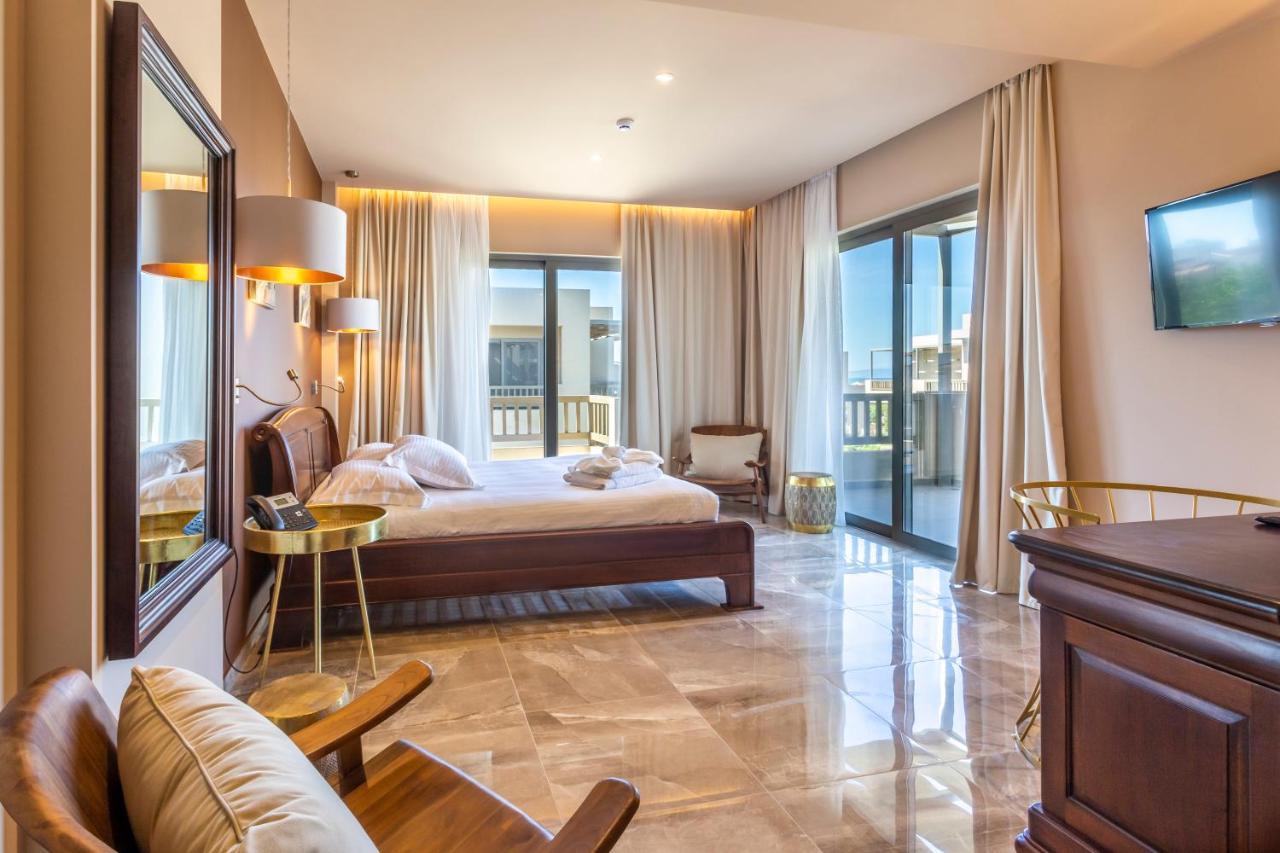 Elysian Luxury Hotel And Spa Kalamata Exterior foto