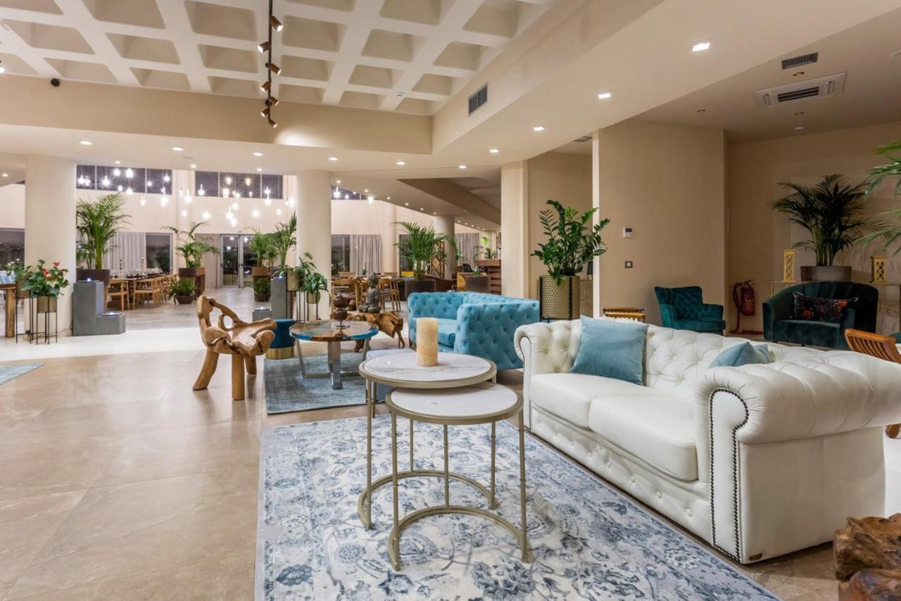 Elysian Luxury Hotel And Spa Kalamata Exterior foto